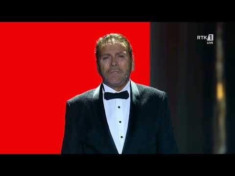 Poezia "Flamuri" - recituar nga aktori i madh shqiptar Timo Flloko