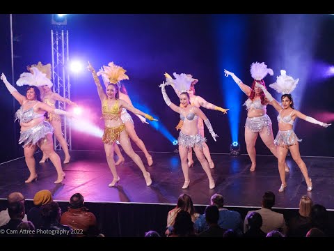 Showgirl Burlesque students perform Boogie Wonderland - The Bombshell Burlesque Academy