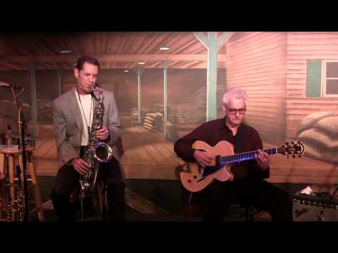 Robert Kyle & Riner Scivally - Body & Soul (Johnny Green) 2013-12-15 The Coffee Gallery Backstage