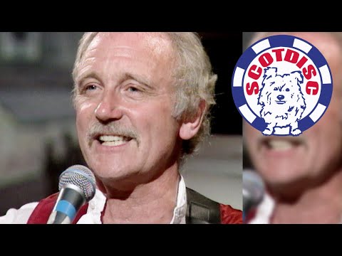 Willie’s Gan’ To Melville Castle – Alastair McDonald