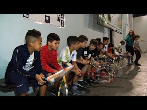 Projeto social “Tênis Legal” leva esporte para crianças e adolescentes