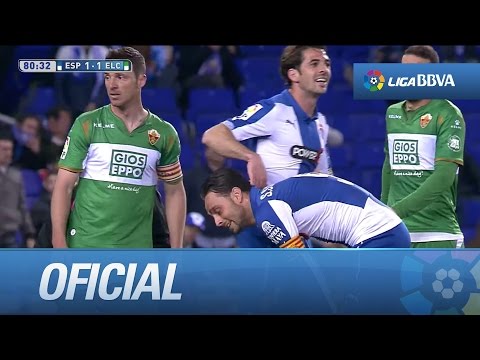 Control orientado, chut de Sergio García y paradón de Tyton con el pie