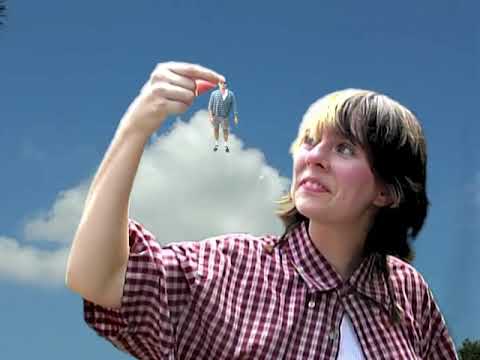 Lou Oma - Enfold (Official Video)