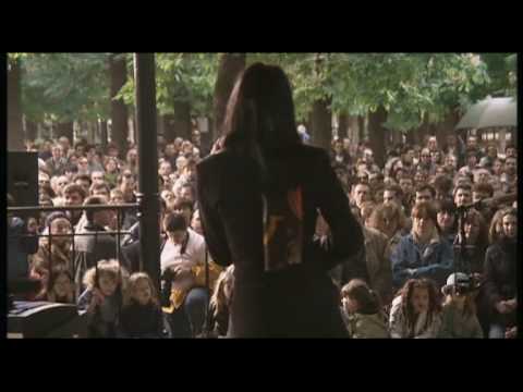 Helena Noguerra - Chasseur d'ivoire