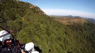 preview picture of video 'saut en parapente réalisé au puy de dome ( auvergne )'