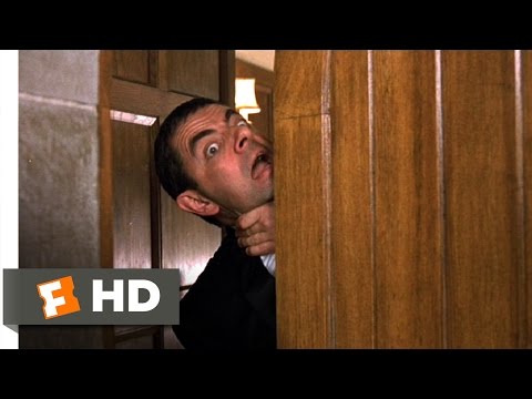 Johnny English (2/10) Movie CLIP - Subduing the Assailant (2003) HD