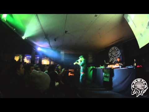 Kiave + Dongo & Dj Double S Live @ LabCrash! Bologna (01/02/13)