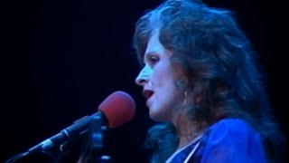 Bonnie Raitt - Give It Up Or Let Me Go - 12/31/1989 - Oakland Coliseum Arena (Official)