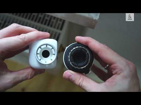 Bosch Radiator Thermostat II - home&smart shows how to set up the smart thermostat