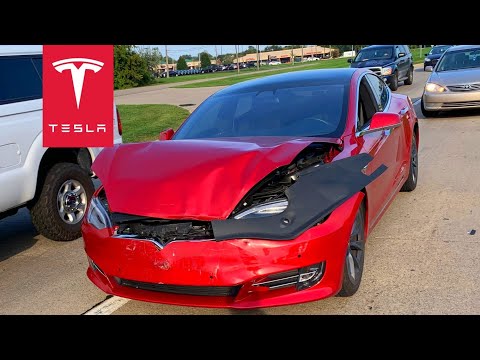 TOP 8: ULTIMATE TESLA ROAD RAGE & CRASHES - TESLACAM REWIND 2021