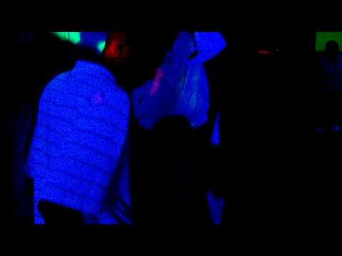 dmoney and polo dancin on hayley and taylor