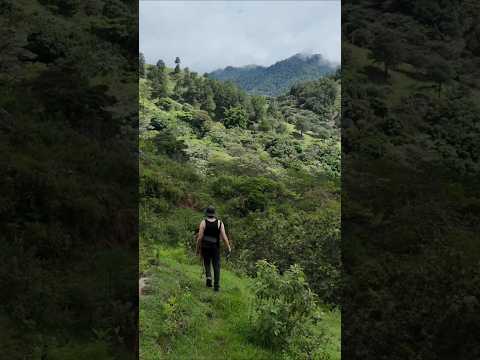 Caminar. #elsalvador #chalatenango #paisajesextremos #naturaleza #nature #naturelovers