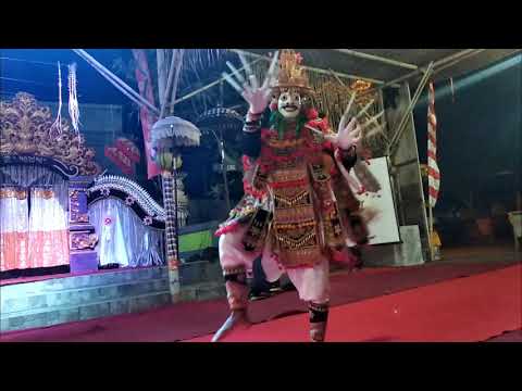 Tari Jauk Manis "Penarinya!!!!!! Dan tukang kendangnya!!!!!!"