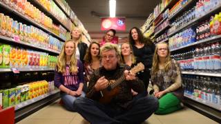 Rene Karst - Kruipend Door De Supermarkt video