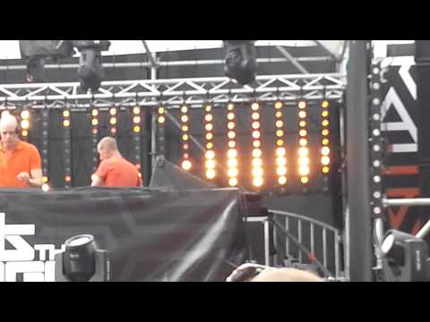 Sound Freakerz @ Beat the Bridge 2013 Feel the Rhythm)