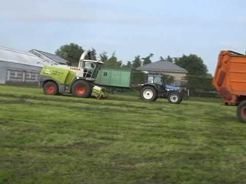 Van Ryckegem Fr.: Gras hakselen.