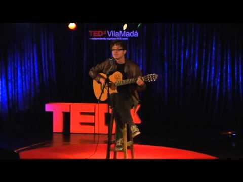 Musical performance: Ricardo Teté at TEDxVilaMadá