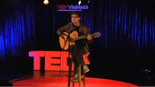 Musical performance: Ricardo Teté at TEDxVilaMadá