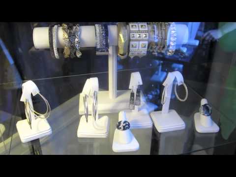 NYFW: Lia Sophia Jewelry Presentation