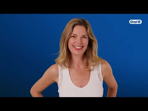 Braun Oral-B | Elektrinis dantų šepetėlis | D103 Vitality Pro | Įkraunamas | Suaugusiems | Šepetėlių skaičius galvutės įeina 1 | Number of teeth brushing modes 3 | Lilac Mist video