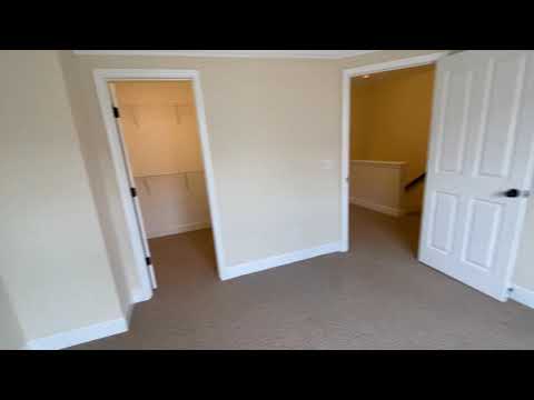 For Rent in Brentwood - Beautiful 4 Bedroom Town Home!