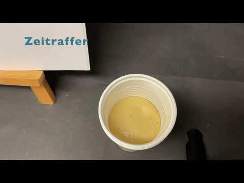 Polyaddition und Bildung von Polyurethanschaum