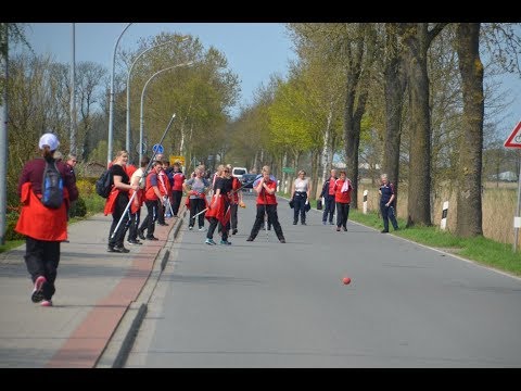 2018 0422 Strassenbosseln Damen