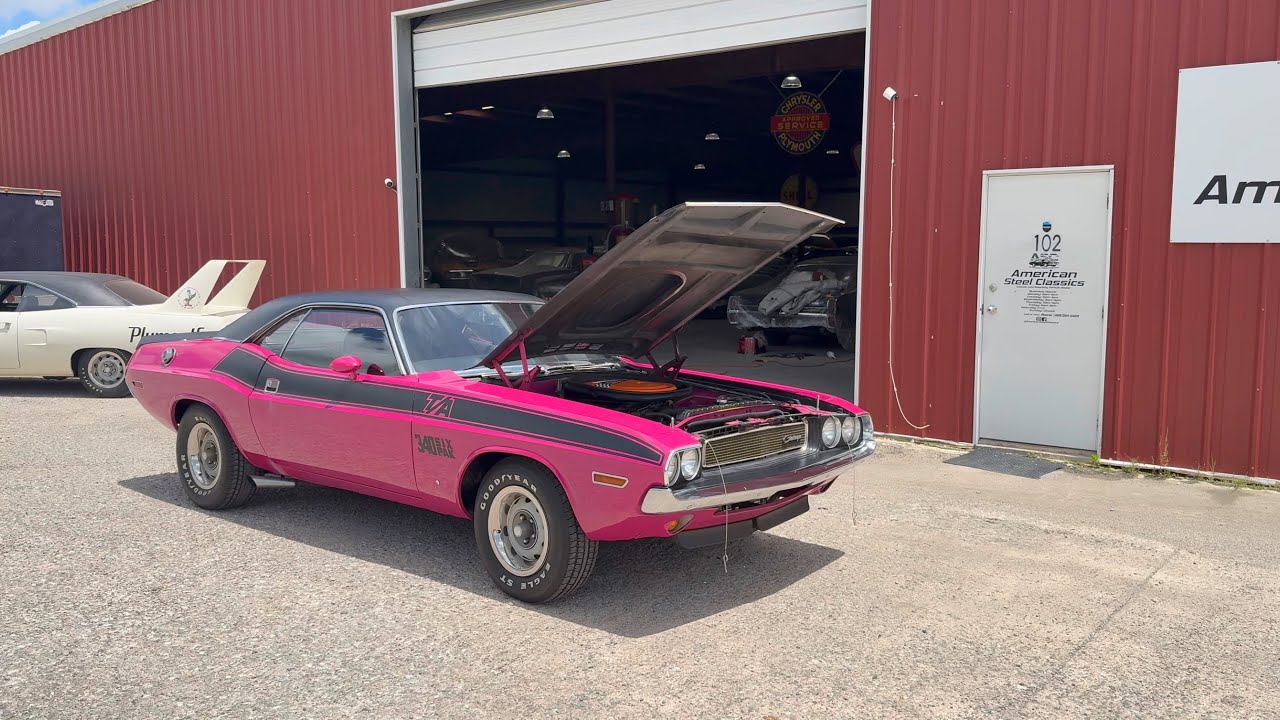 1970 Dodge Challenger T/A Wears Rare High-Impact Color, Numbers