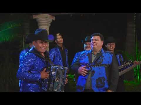 Los Nuevos Cervantes & Los Meros Meros - Me Pego La Gana