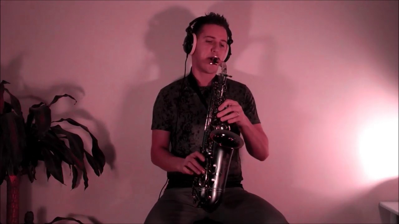 Lady GaGa – Always remember us this way – Saxophone cover by TheSaxWalker