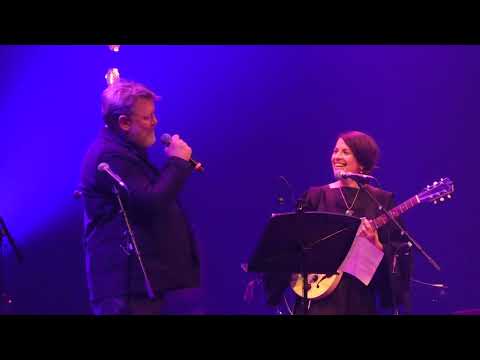 Jesca Hoop & Guy Garvey - Murder of Birds (inc intro chat) - Roundhouse, London, 25/4/23
