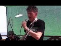 Spontaneous guest performance
