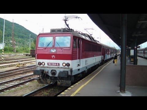 ZSSK 162.004 - Osobný vlak zo Žiliny do Čadce odchádza zo Žiliny