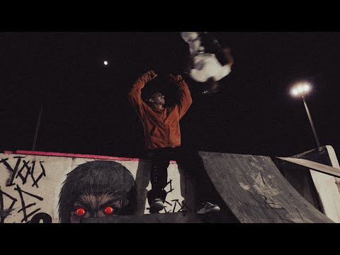 ASHNA - SHAHR SHOKHMI (Official Music Video)