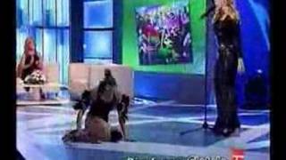 Marta Sánchez-Desafinados(Canal castilla la mancha)