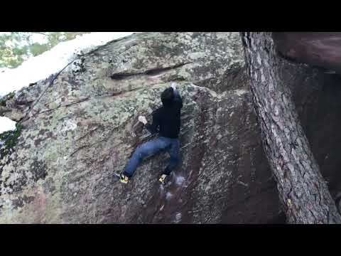 La placa Raquel sit (7B+) Techos, Albarracin