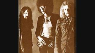 Thin lizzy-Little Girl in Bloom [Live]