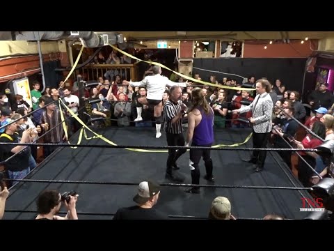 Troy Merrick vs Ethan Knight - Pro Wrestling Unleashed at Propeller Arcade - December 4th 2022