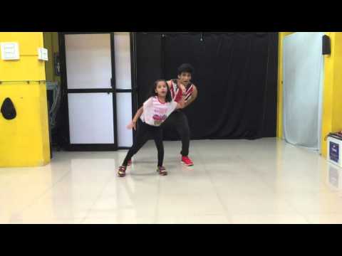 Jiyein Kyun by Mohit Jain with a 7 Year old Aarya at Mohit Jain's Dance Institute ( MJDi ) Video