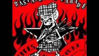 Bastards On Parade - Pipes And Drunx