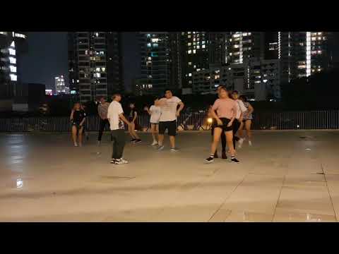 150917 KPOP Dance Off Vol 90: Kara - Mamma Mia