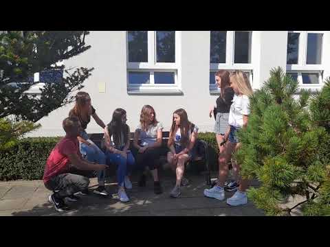 Relacja z życia klasy II LOG