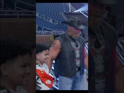 Brock Lesnar dapping Jey Uso's son 👊