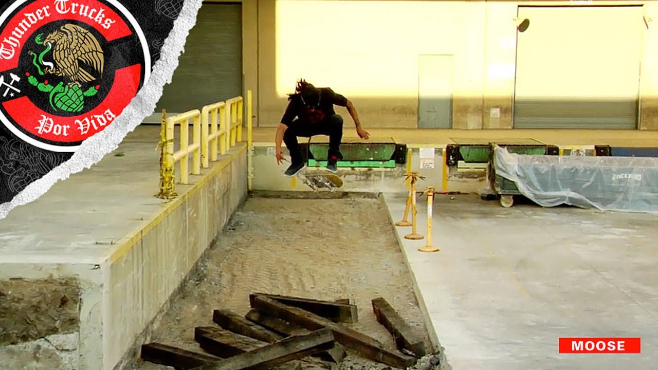 Moose: Thunder Trucks por Vida!