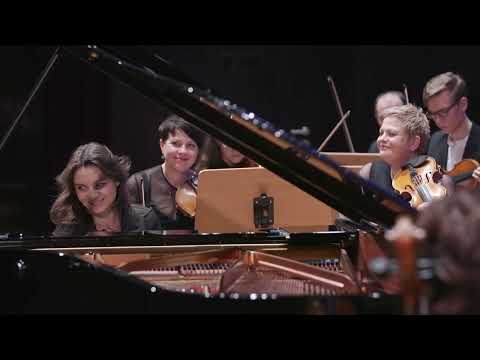 MRIYA Orchestra - Joseph Haydn: Piano Concerto D-Dur, Solo: Kateryna Titova