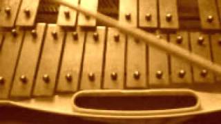 barely breathing (ill niño) en xilofono (in Xylophone)