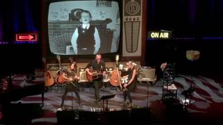 Elvis Costello &quot;Brilliant Mistake&quot;