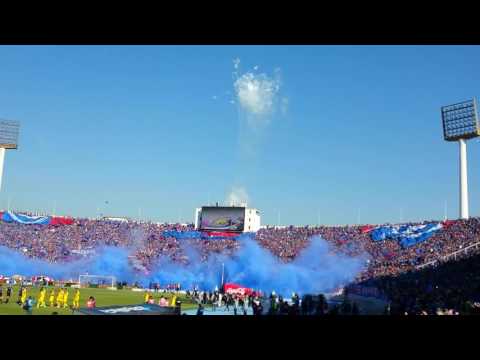 "Salida UNIVERSIDAD DE CHILE vs San Luis de Quillota" Barra: Los de Abajo • Club: Universidad de Chile - La U • País: Chile
