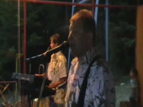 SENZUS - Vyrástla lipka