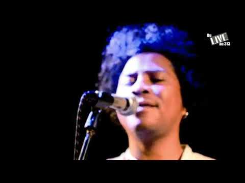 DAMA & Theo RAKOTOVAO//Nahoana Kay(LIVE)